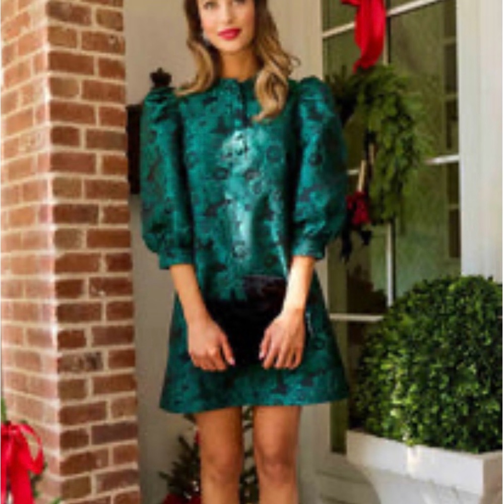 Elegant Green Floral Dress